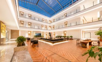 Echarm Hotel ((Near Songzanlin Monastery, Shangri-La)