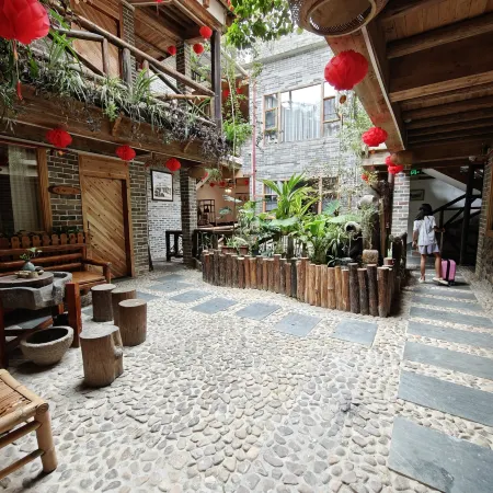 Huangyao Courtyard Inn