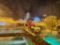 Xuegu Lijie donkey Youyi Station - Thermen