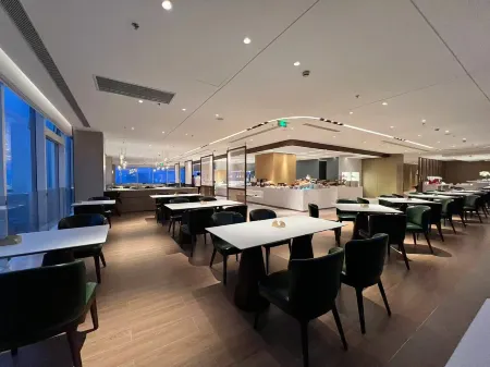 WANJING GRAND HOTEL Отели рядом с достопримечательностью «Nantong Normal College»