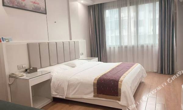 Shangdong Hotel (Guilin Jinshan Plaza)