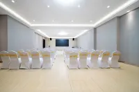 Anyun Hotel Yilong (Jinsedai Square Store, Ninghu Park, Anning)