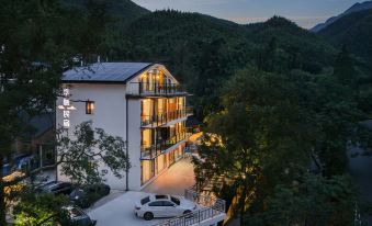 Yunshang Grassland·Anji Jiyi Starry Sky Pool Linxi Hot Spring Holiday Home