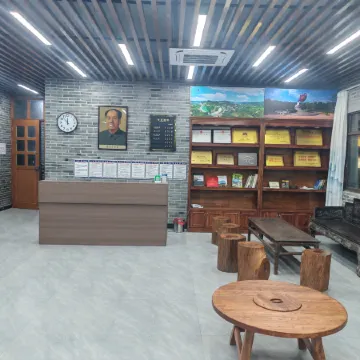 Cangwu Liubao Yulinba Homestay