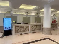 Tieling Jinfeng Wenquan Resort Hotel