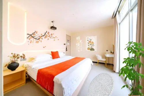 Lixi Homestay (West Street Kaiyuan Temple Branch)