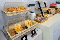Yuetianju · Qishan Wangtian Stars Audio-Visual Resort Hotel (Yangshuo Shili Gallery Yulong River) - breakfast