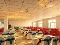Korla Wanrun Hotel فنادق في كورلا