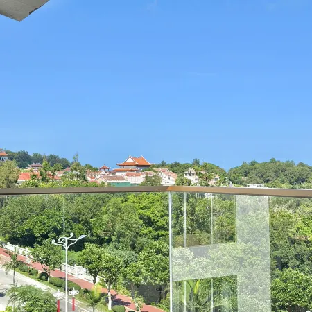 Vienna Hotel (Putian Meizhou Island Mazu Temple Branch)