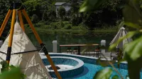 Emeishan Scenic Area Qingbo Vacation Apartment - 수영장