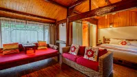 Floral Hotel·Sunshine Three Places,Cloud Sky Realm, Sunset Sunset View hotel - بار