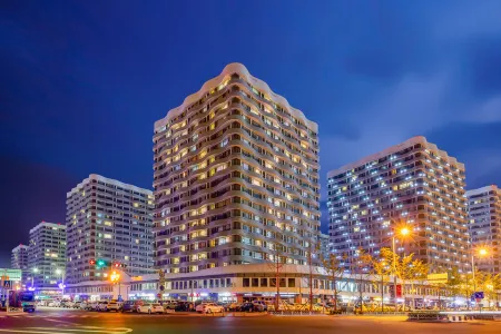 Haiyue Hotel Отели рядом с достопримечательностью «Tangdao Bay Coastal Park»