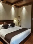 Taizhou Zimo Boutique Hotel (Fengcheng River Old Street store)