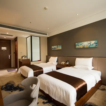 Fisher Island Holiday Hotel