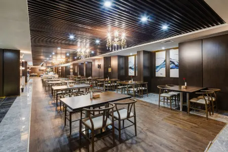 Yuehao Hotel Отели в г. Тунчуань