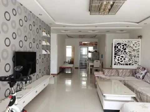 Xincheng Huyang Guesthouse Hotel Hotels near Ejina Populus Euphratica Tourist Area