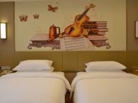 维也纳酒店(龙州店) - 高级双床房
