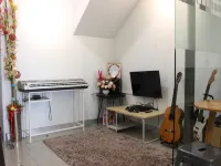 The Colour Hostel Hotels in Benua Melayu Darat