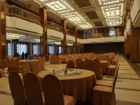 the Peninsula Hotel - breakfast