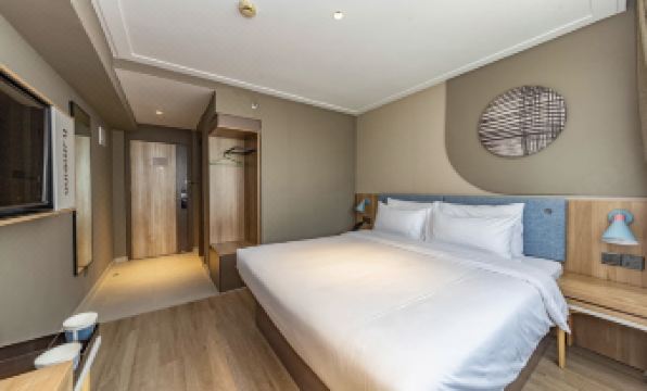 Homeinn · neo (Shanghai Train Station)