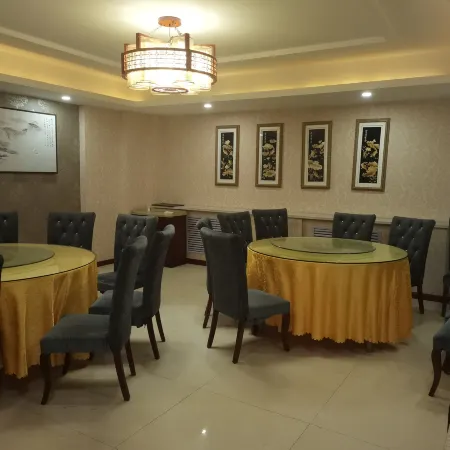 Hongda Guosheng Hotel