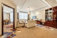 Xincheng Hotel - balcony