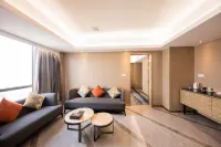 Mizparton Hotel (Enping Jinsha Square) Hotel berhampiran Enping Fuyuan Station