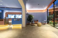 HanTing Hotel (Ji'an People's Square)