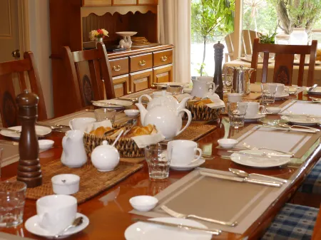 The Lodge Country House