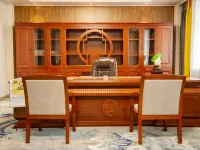 Tianyuan Hotel Hotels in Jishishan