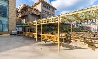 Tinghai Wutuobang Homestay (Weihai Ocean Science and Technology Museum Branch)