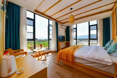 FuXian Lake XiXia Hotel 푸후/복선호수 기석박물관 주변 호텔