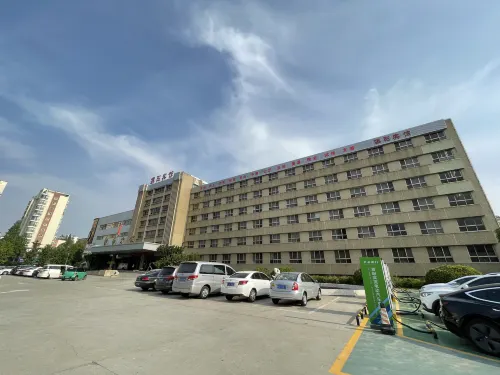Puyang Hotel