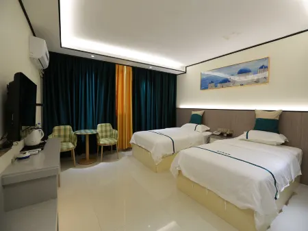 Nanxiong Golden Bamboo Garden Hotel Отели рядом с достопримечательностью «Meiguan Ancient Post Road»