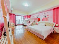 广州润家服务式公寓 - 白雪公主主题滑梯吊篮组合亲子三床房