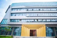 Manqu Paradise Hotel (Quzhou Kaihua Deyang Building)