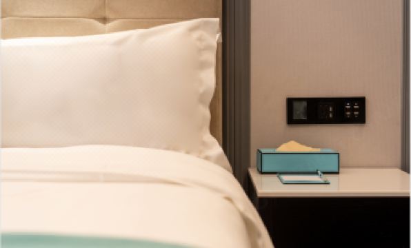 Xana Hotelle (Tianhe Sports Center East Railway Station Shop)