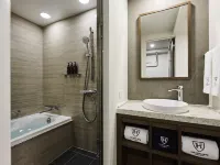 The Royal Park Canvas Kyoto Nijo Hotels in Kyoto