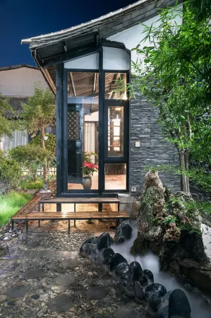 Shenjun Inn (Weishan Ancient City Branch) Отели рядом с достопримечательностью «Weishan Ancient City»