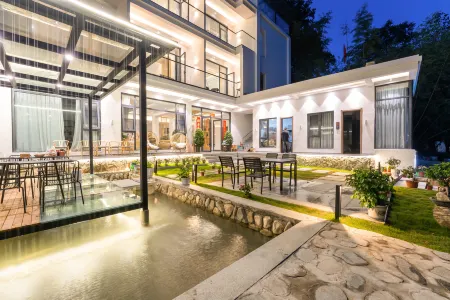 Chongdugou Starry Sky Summer Homestay Отели рядом с достопримечательностью «Bamboo Sea Wild Animal Park»