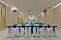 Davos Hotel (Taiyuan Red Lantern Stadium)