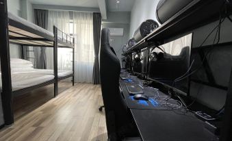 Qilin Zuo E-sports Homestay