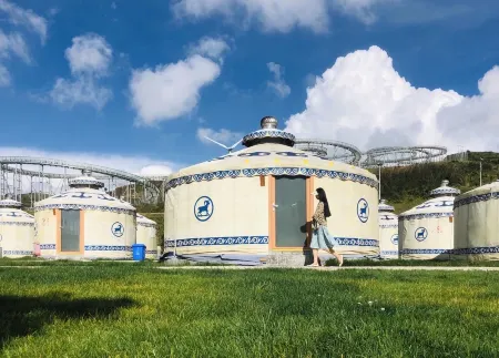 Wumeng Prairie Barbecue City Characteristic yurt