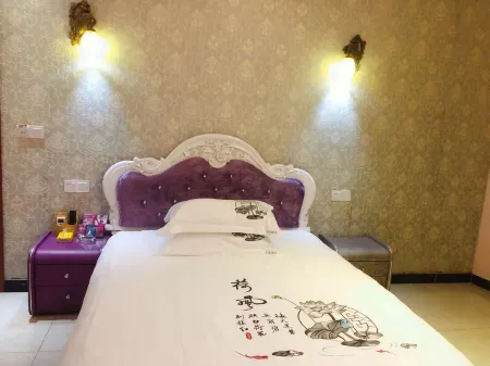 Changshun Shunyida Business Hotel Отели рядом с достопримечательностью «Tiandeng Hillside»