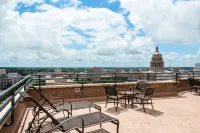 DoubleTree Suites by Hilton Hotel Austin Downtown Capitol