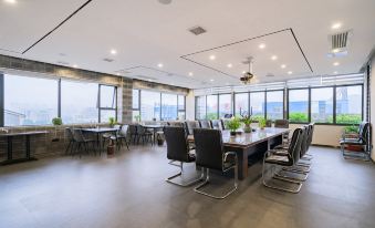 Chuanzhouzhou Hotel