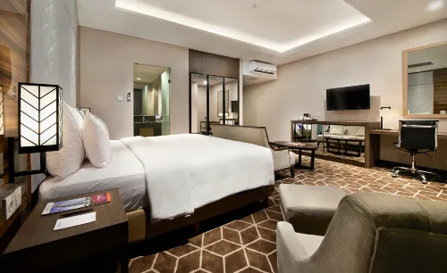Swiss-Belinn Tunjungan Surabaya Hotels in Genteng