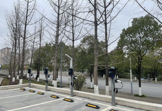 진산 지앤위에 객실