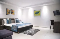 Le Ndiambour Hôtel et Résidence - balcón