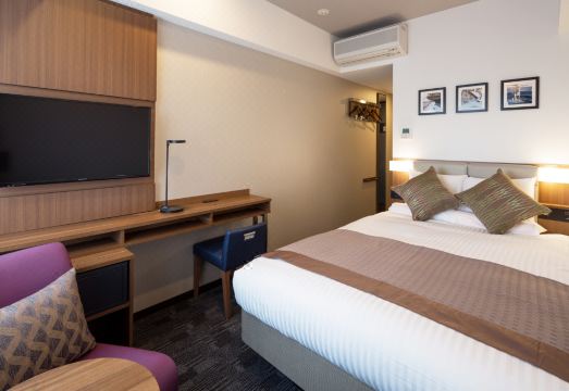 1. 호텔 마이스테이..